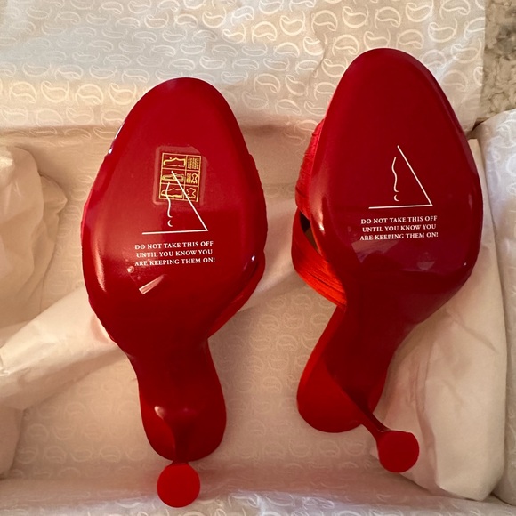 Christian Louboutin NICOLE IS BACK 85 Crepe Silk Mules Sandals Heels Shoes NWT - Picture 7 of 8